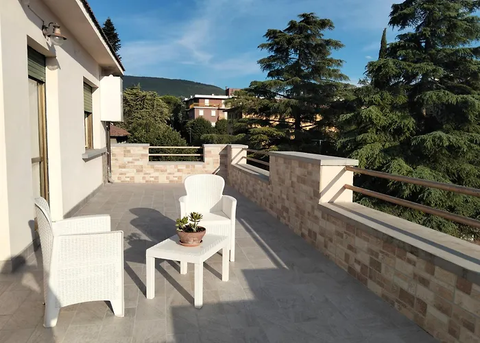 Affitta camere Via Piave Foligno
